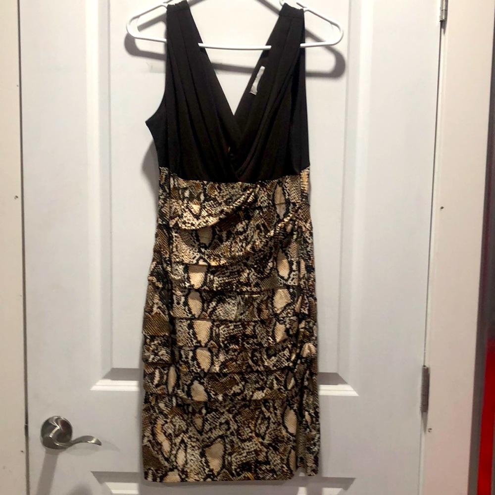 Sleeveless dress